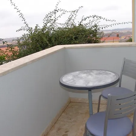 Bea Ii Tatil Evi Montana la Data